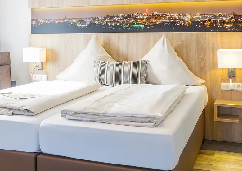 Modernes Hotelzimmer im Hotel Kromberg in Remscheid