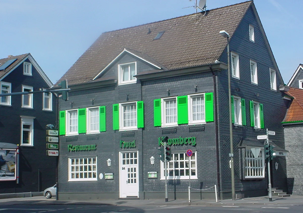 Kombination aus Hotel und Restaurant Kromberg in Remscheid für Übernachtung und Genuss